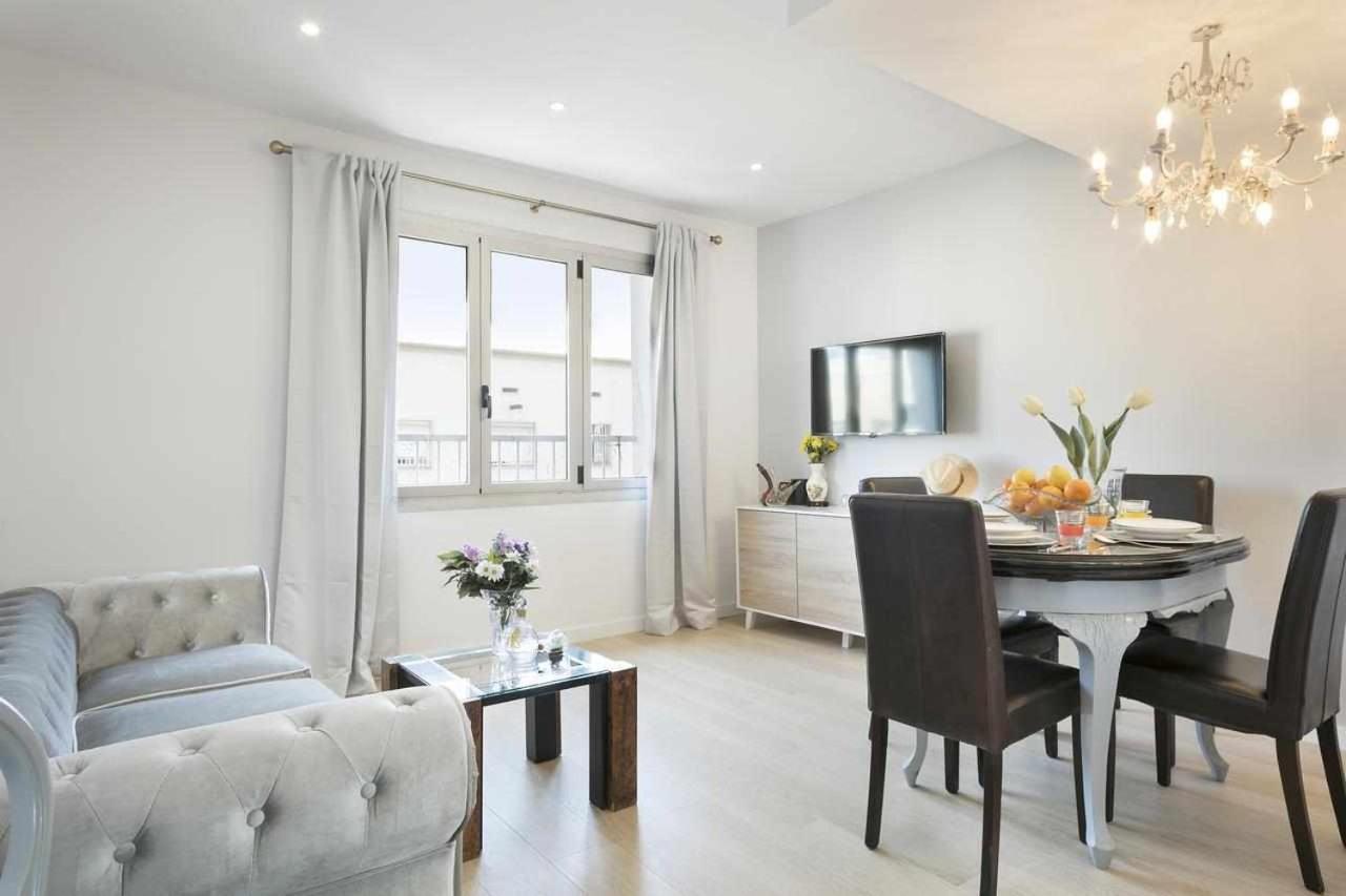 Apartment Leonor Βαρκελώνη Εξωτερικό φωτογραφία